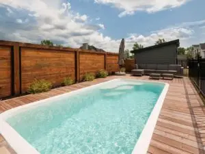 Aquatechnics Free form fiberglass pool