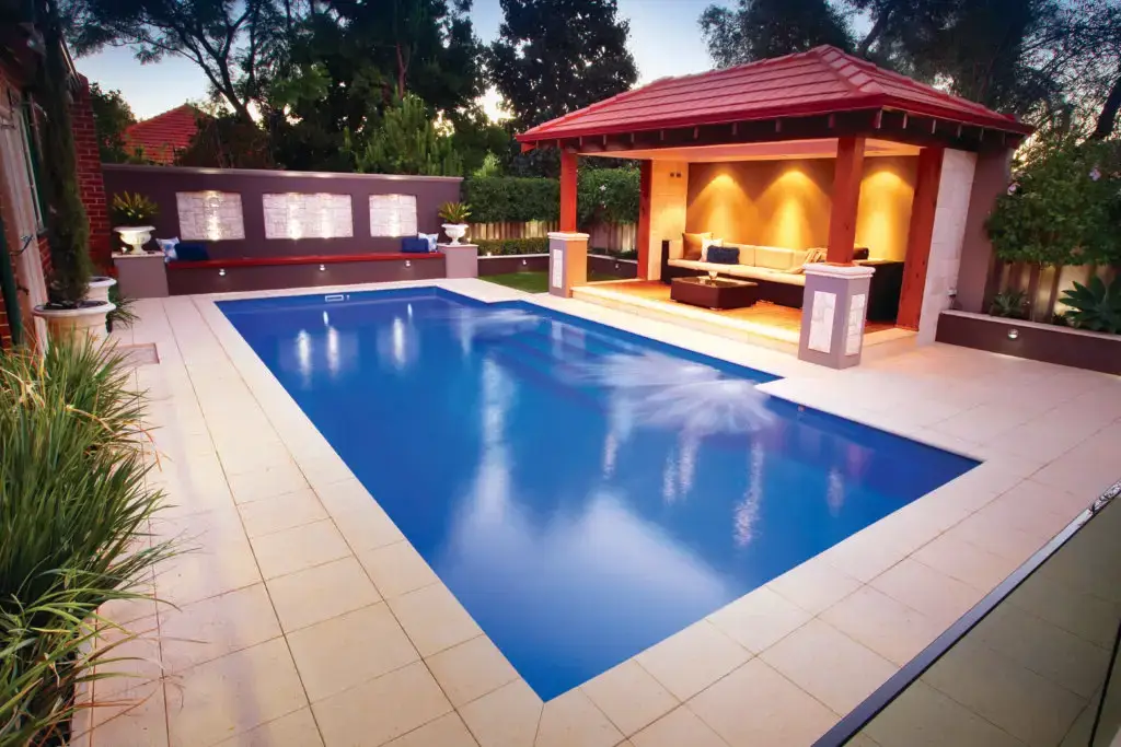 regal | Aqua Technics Fiberglass pool | Ardent Outdoor Living