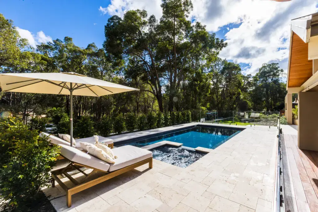 Saint-Louis | Aqua Technics Fiberglass pool | Ardent Outdoor Living