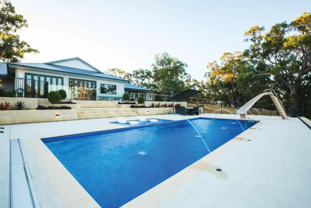 Torino | Aqua Technics Fiberglass pool | Ardent Outdoor Living